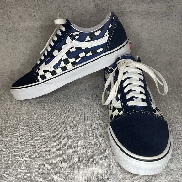 blue flame checkerboard vans